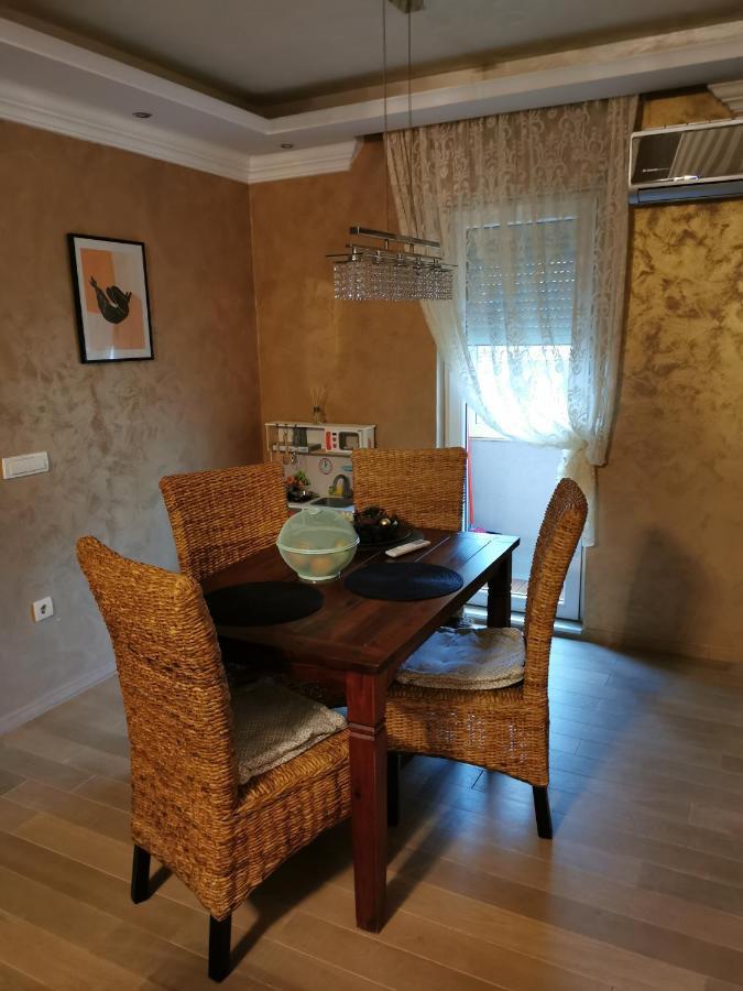 Lux Apartman Lena Белград Экстерьер фото